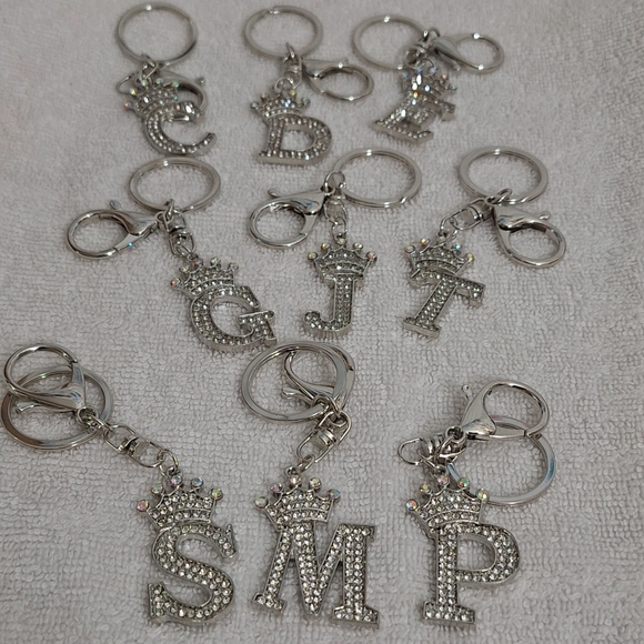 NWT - Choose 1pc, Alphabet With Crown and Rhinestones Bag Charm or Key Pendant - Picture 6 of 6